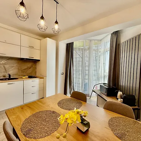 Allezzi Nord D 13 Διαμέρισμα Mamaia